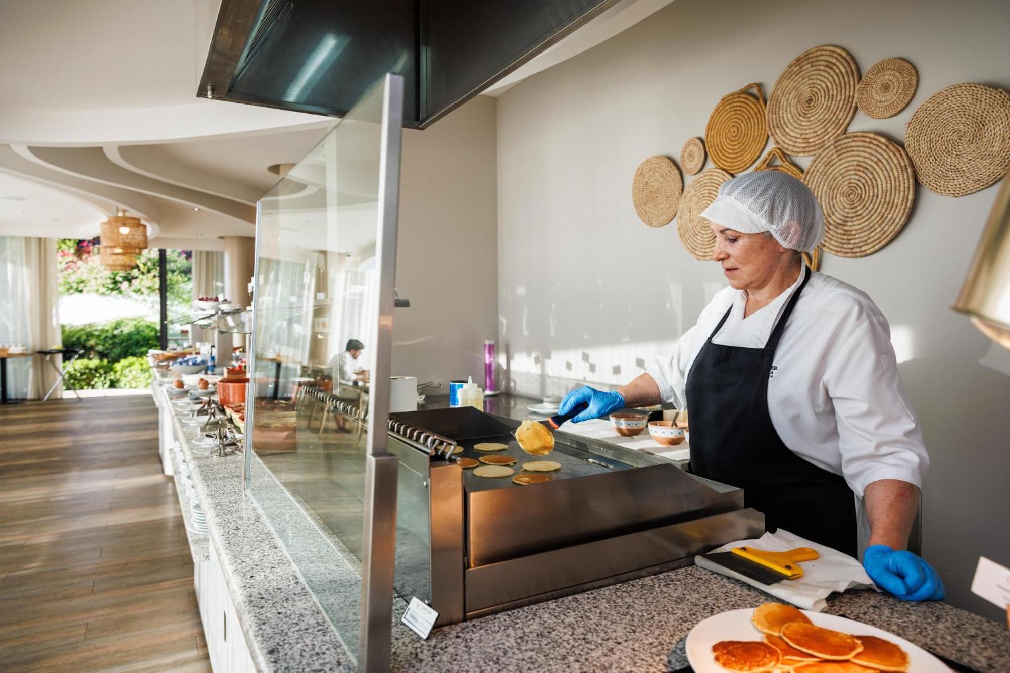 Jupiter Marina Hotel - Couples & Spa (Adults Only) Портиман Екстериор снимка